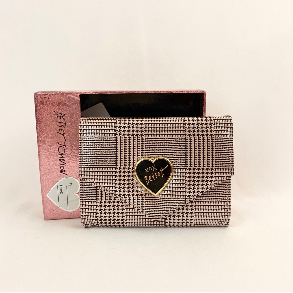 Betsey johnson Flap over boxed wallet
